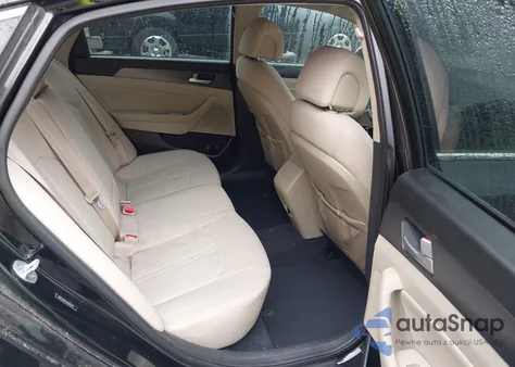 2016 Hyundai Sonata Sport z USA, uszkodzony, nr VIN 5NPE34AF7GH261761